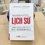 Nghiên cứu lịch sử nhân loại